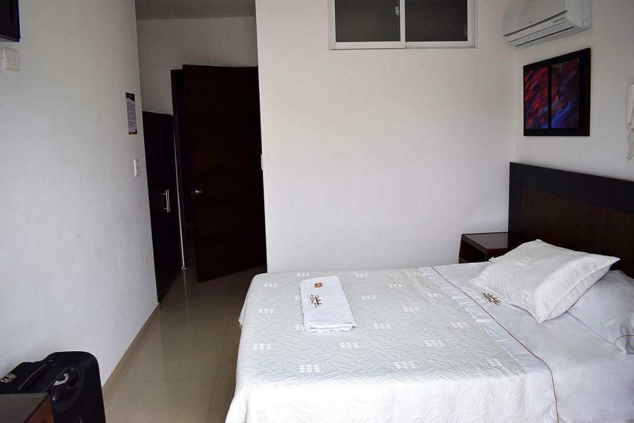 יופאל Hotel Sophia Real מראה חיצוני תמונה