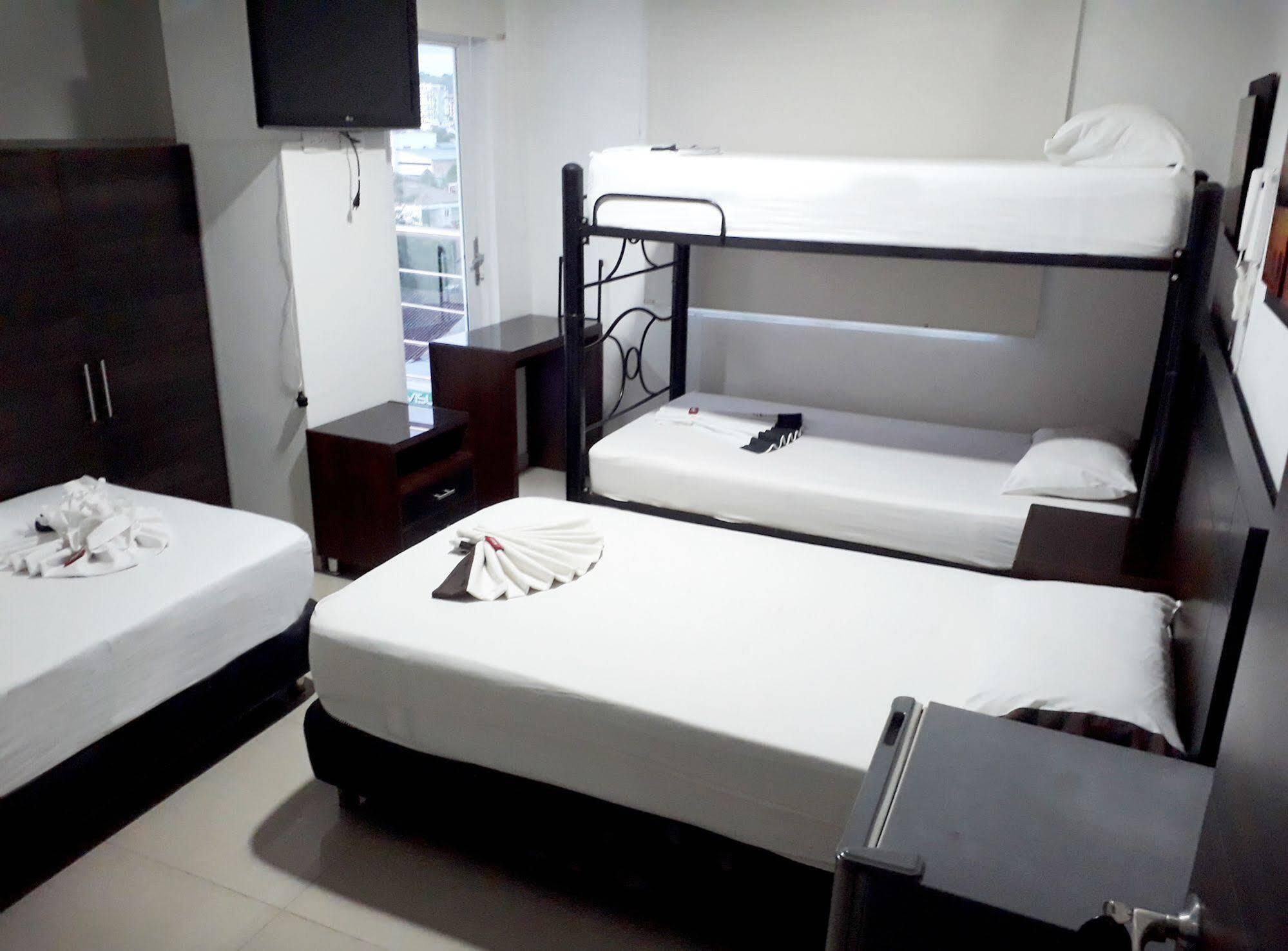 יופאל Hotel Sophia Real מראה חיצוני תמונה